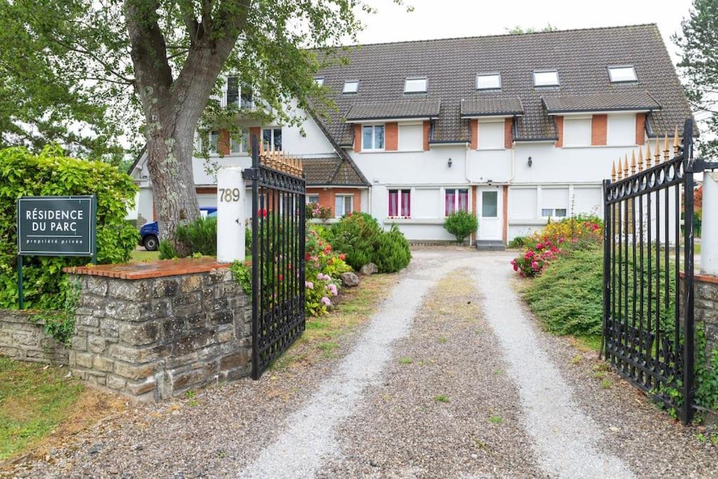 Residence Grand Jardin Attenant Tennis, Mini Golf, Sauna, Petanque Cucq Zewnętrze zdjęcie